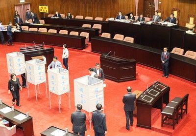 Yuan Legislatif terapkan voting, 6 anggota NCC disetujui