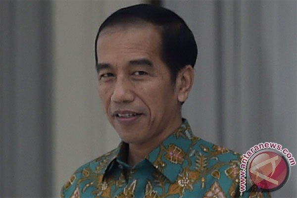 Presiden Jokowi perintahkan bandara-bandara kecil segera diperluas