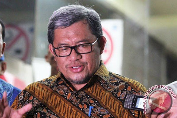 Gubernur Aher imbau warga Jabar tenang terkait nabi palsu