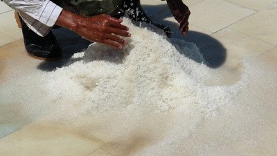 PLTS Ladang Garam  Tahap Pertama Selesai Dalam 4 Tahun