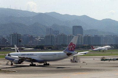 Penumpang Antar Selat Taiwan Juli Turun Drastis