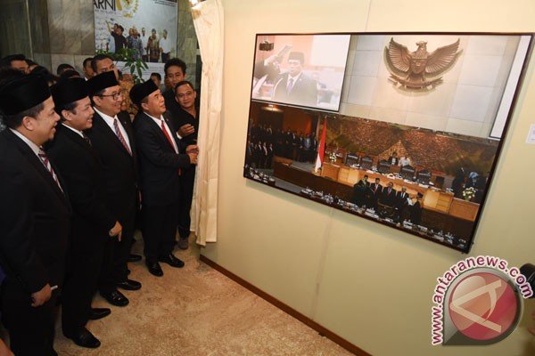 DPR gelar pameran foto tentang kinerja parlemen