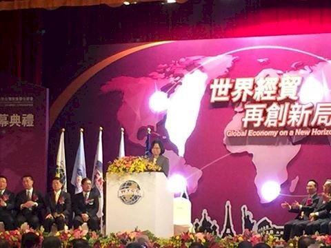 Presiden Tsai Ing-wen berharap pengusaha Taiwan di luar negeri bisa bersuara demi Taiwan