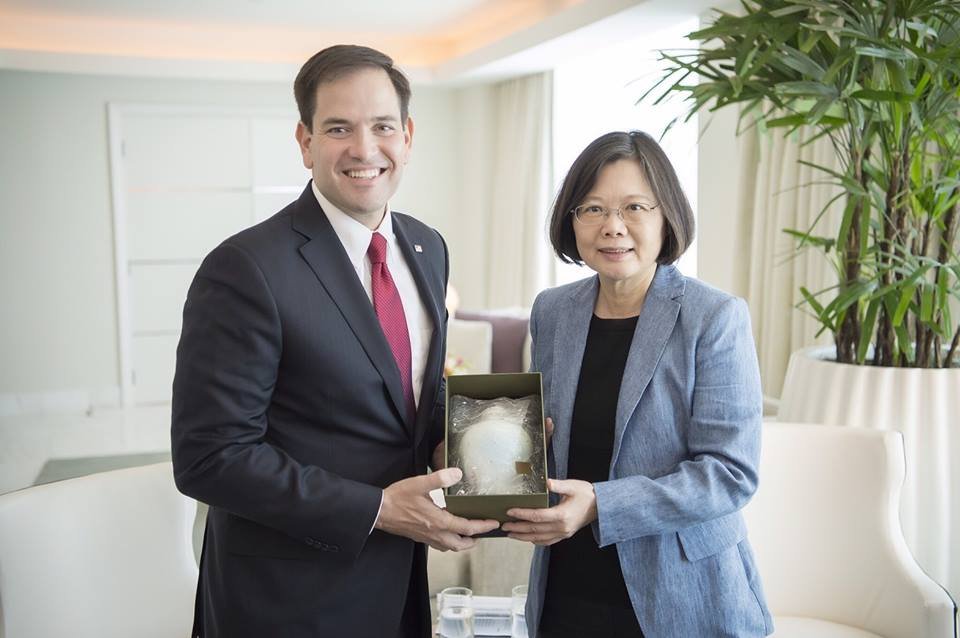 Senator AS Ajukan Undang Undang Wisata Taiwan