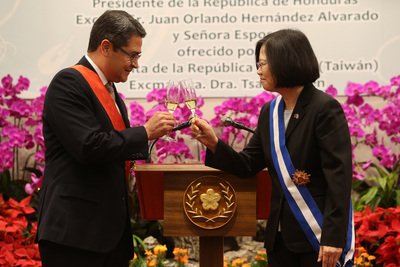 Honduras mencari pasar baru di Taiwan