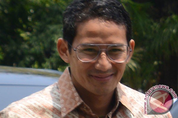 Sandiaga ingin kebijakan upah win-win solution