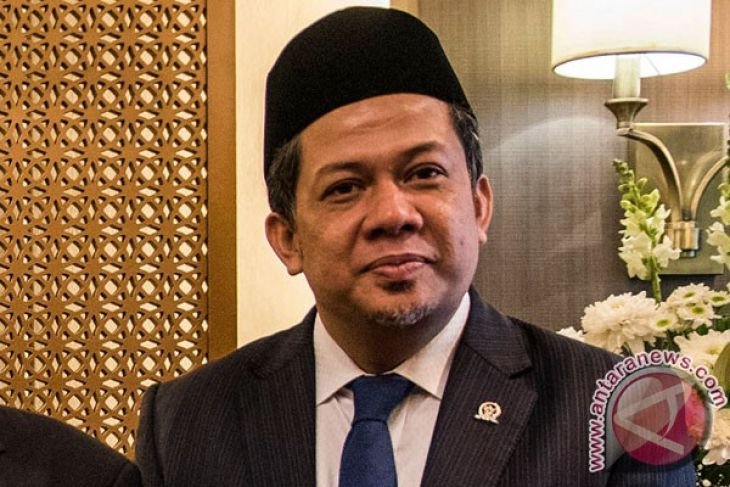 Fahri Hamzah: kepemimpinan di DPR tetap berjalan normal