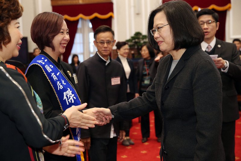 Presiden Tsai: Upah terlalu rendah adalah lingkaran buruk masyarakat Taiwan