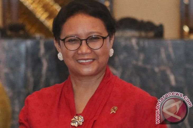 Menlu pantau kesehatan Habibie dua kali sehari