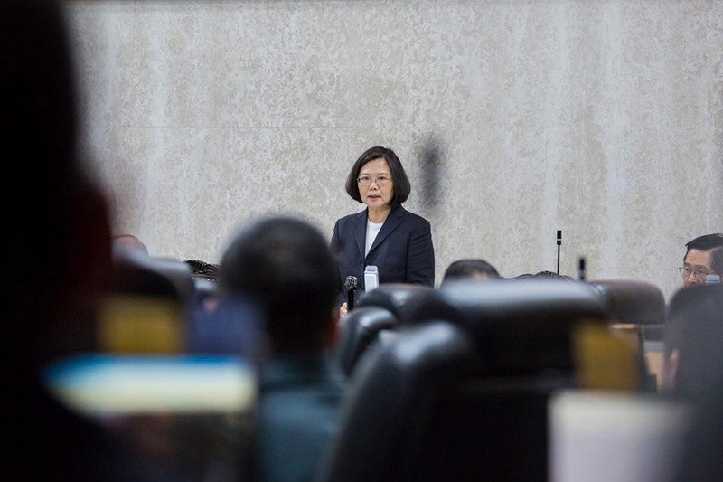 Presiden Tsai Ing-wen Memonitor Simulasi Militer Han Kuang No. 34