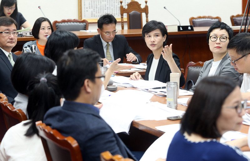 Pengembangan Bahasa Nasional dalam Kurikulum Taiwan