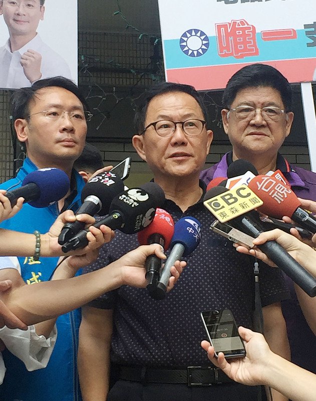 Ting Shou-chung: Lawan Dalam Pemilu Untuk Posisi Walikota Adalah Ko Wen-je