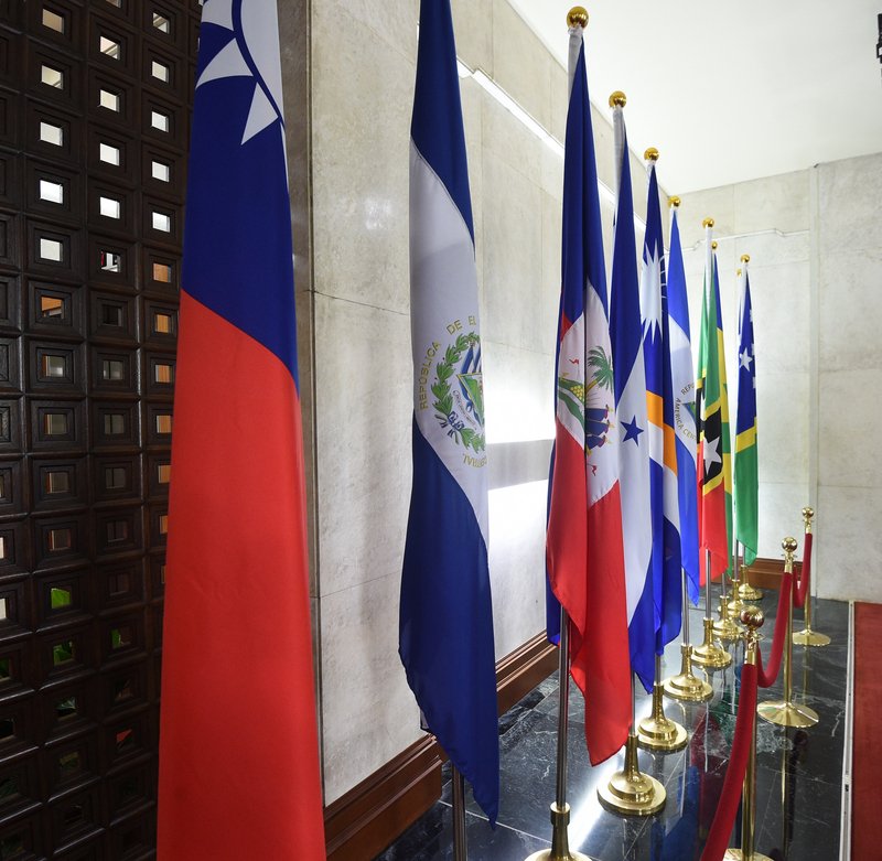 Hubungan Diplomatik Taiwan dan El Salvador Berakhir