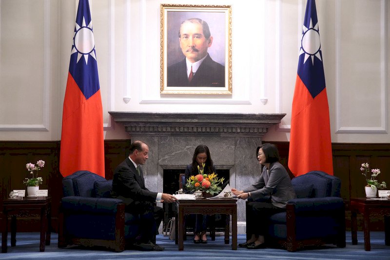 Presiden Tsai Harap Kerjasama Taiwan-Inggris Energi Hijau, Finansial Semakin Akrab