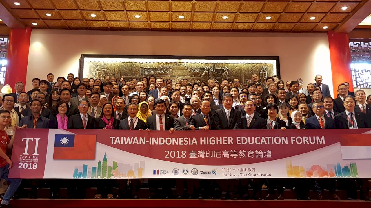 Tingkatkan Kerja Sama Pendidikan  Taiwan-Indonesia Tanda Tangan MoU