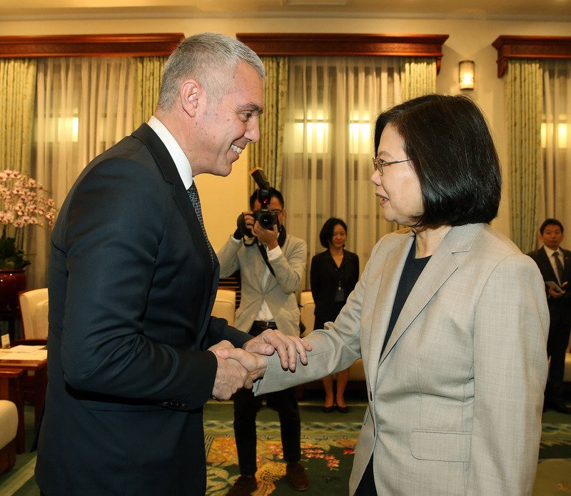Presiden Tsai berharap Taiwan dan Prancis bisa bekerja sama menjadi negara besar teknologi start-up