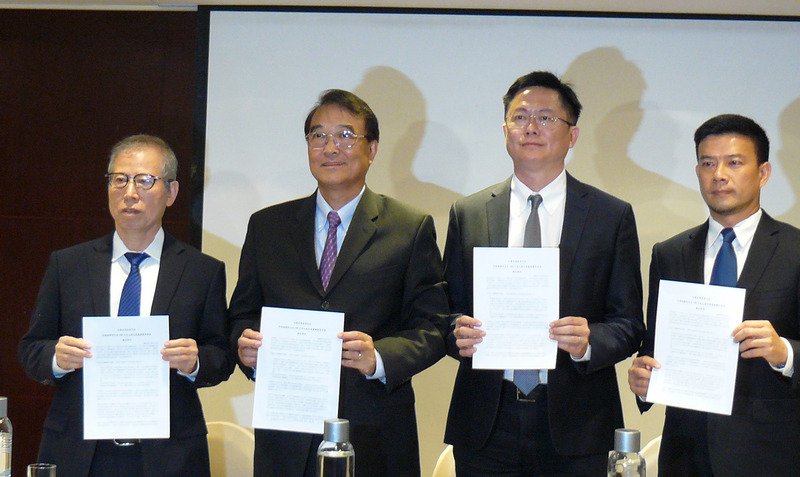 Penurunan Harga Untuk Sumber Energi Terbarukan, Produsen Kritik Industri PV Taiwan Akan Hancur