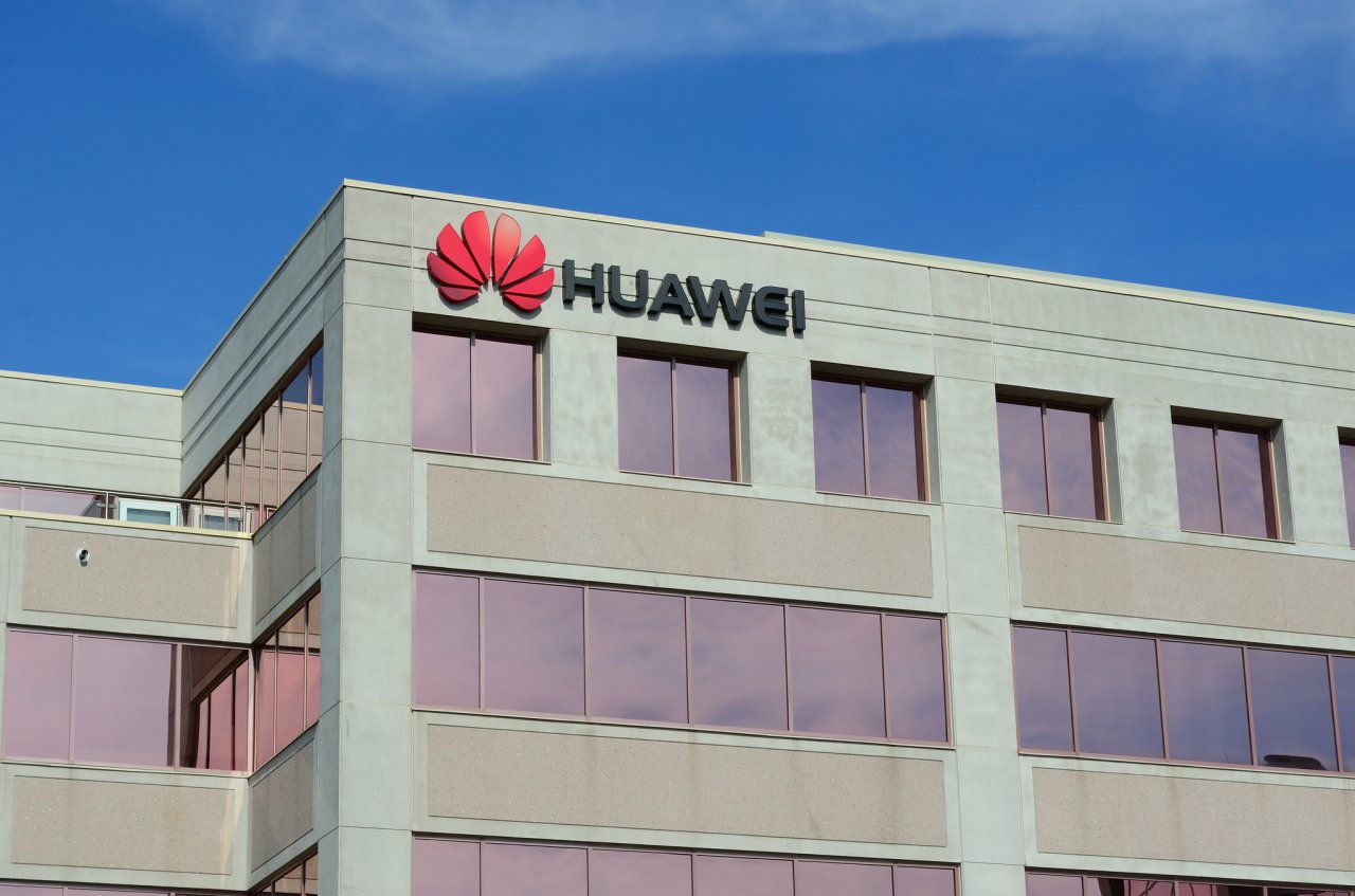 Tidak Hanya Huawei, Yuan Eksekutif Rilis Daftar Hitam Perusahaan Daratan Tiongkok