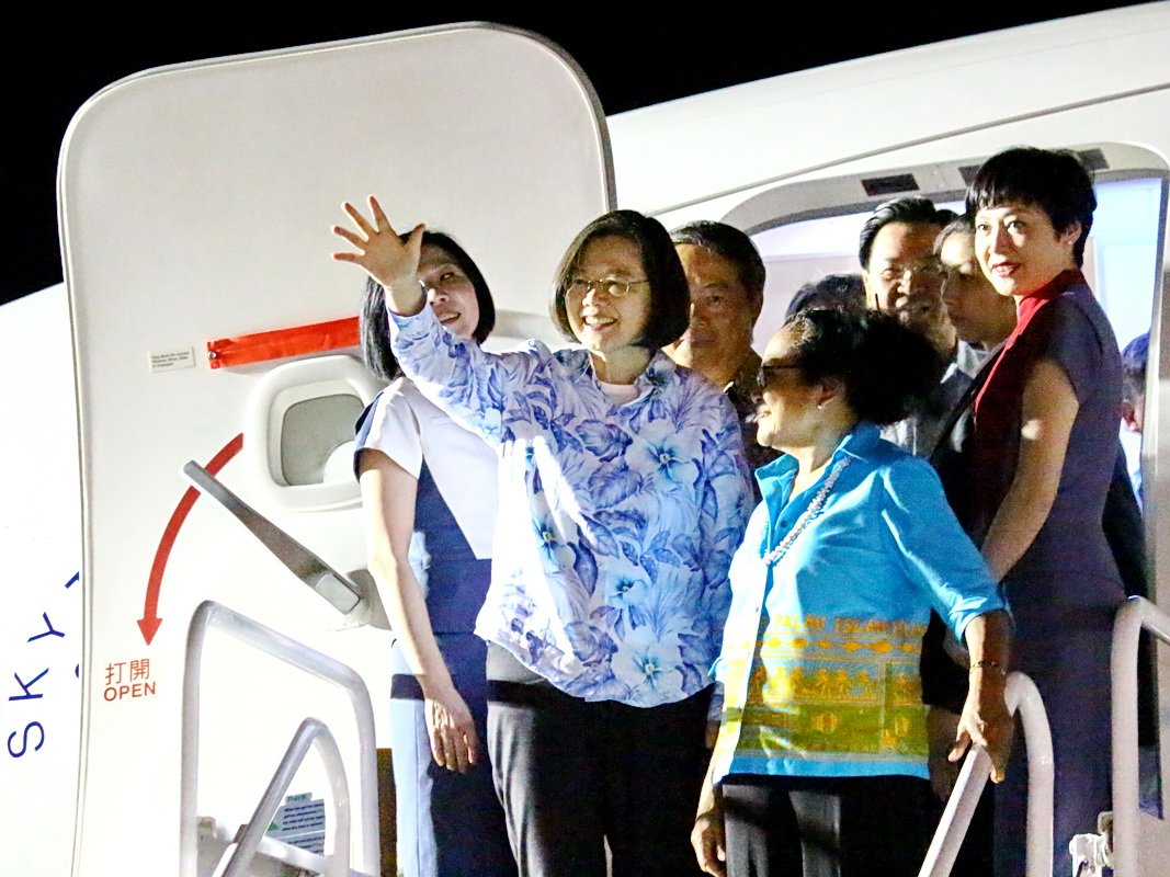 Presiden Tsai Ing-wen mengadakan kunjungan kenegaraan di Palau