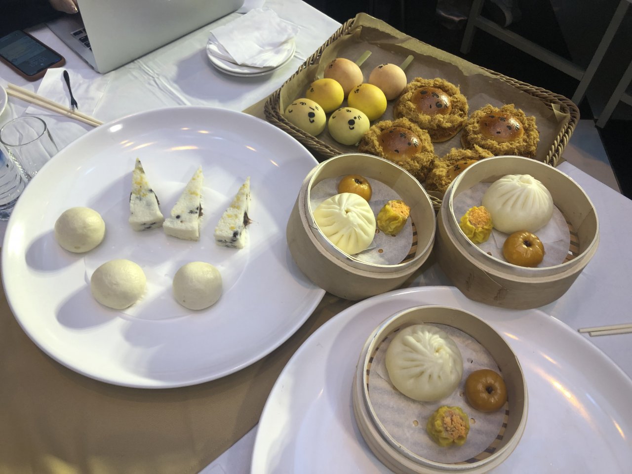 Makanan taraf Michelin Tersaji dalam Kereta Api Wisata Taiwan