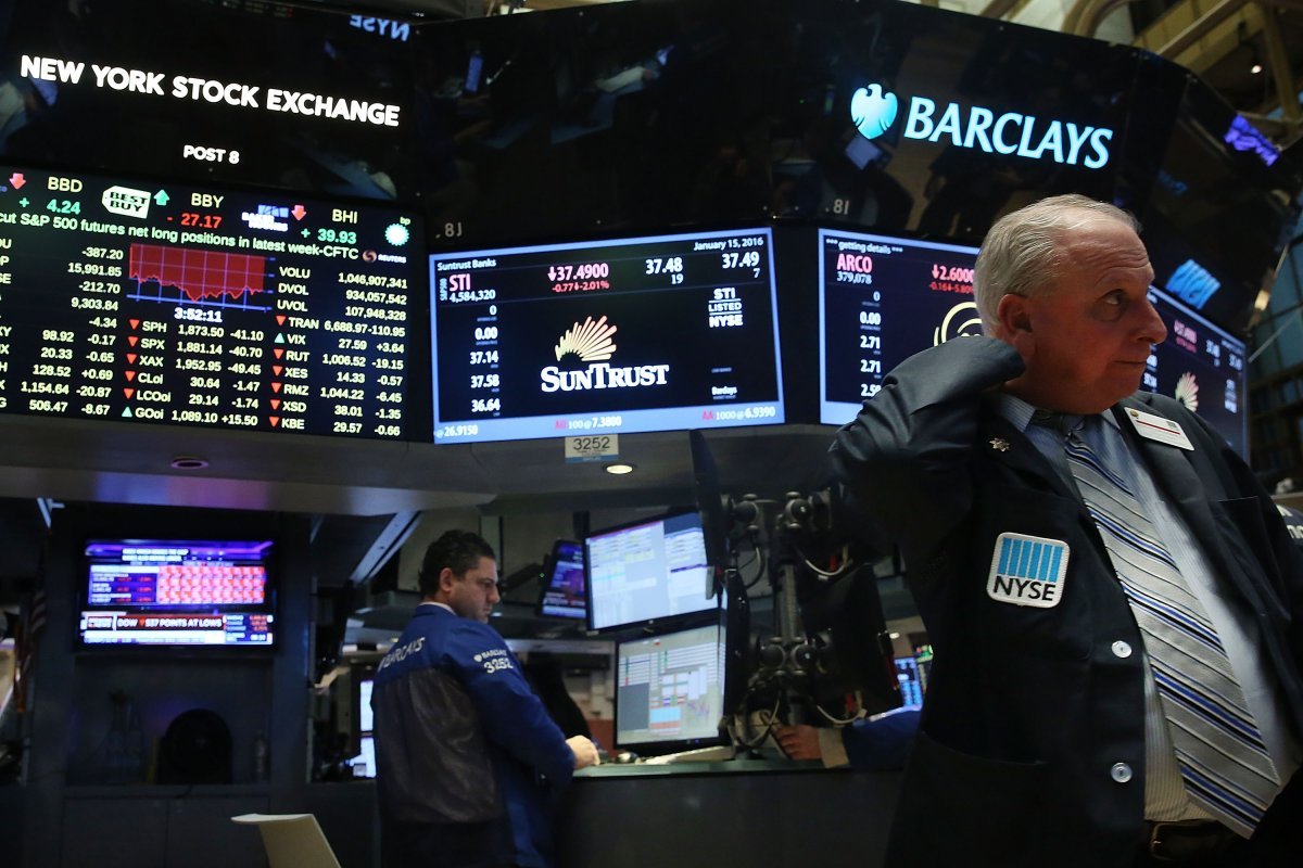 Bursa Saham Amerika Turun Merosot 354 Poin