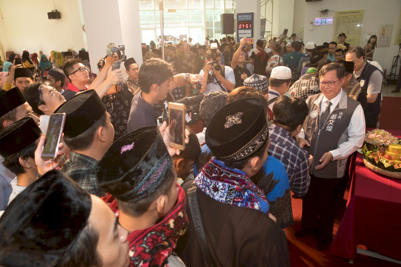 Ribuan Muslim Merayakan Lebaran Bersama di Taoyuan