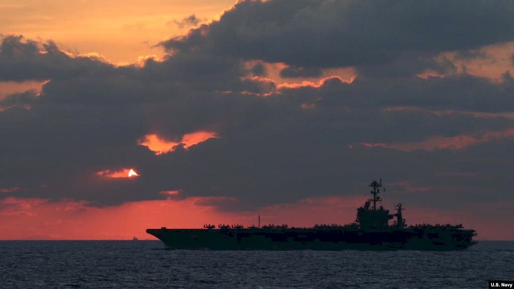 Kapal Induk Daratan Tiongkok Melintasi Selat Taiwan