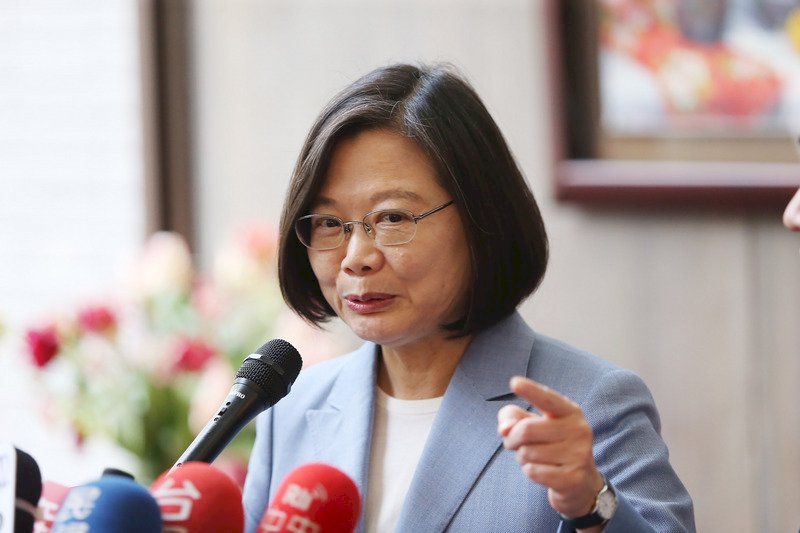 Presiden Tsai Ing-wen menyerukan distribusi risiko dalam menghadapi krisis industri pariwisata di Taiwan