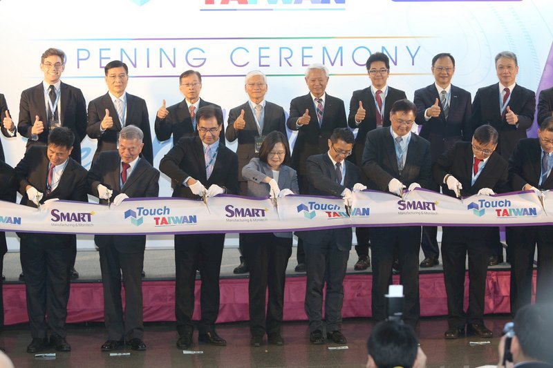 Pasukan Militer Daratan Tiongkok Gelar Latihan Militer Usai Eksekusi Penjualan Alutsista dari Amerika Kepada Taiwan
