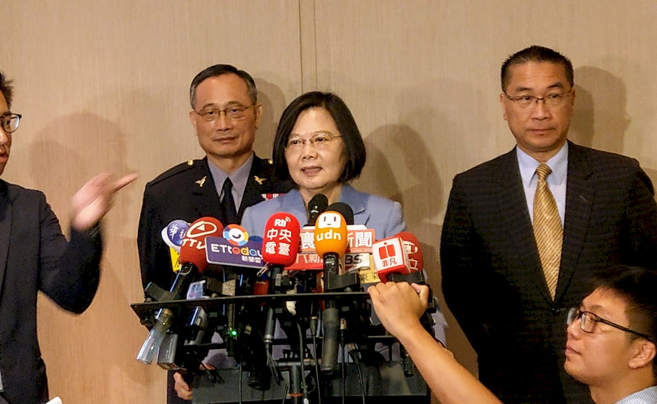 Joshua Wong Imbau Taiwan Bentuk UU Pengungsi