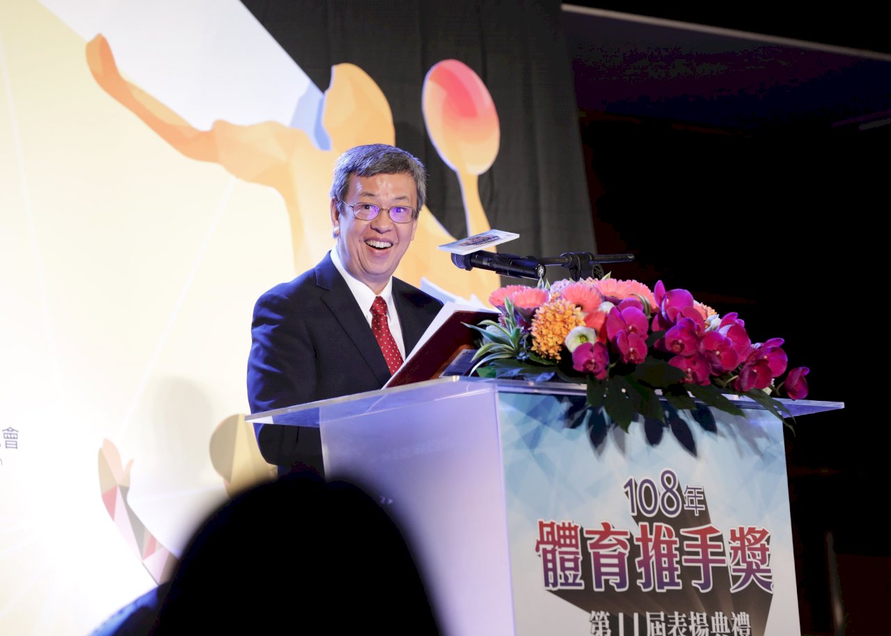 Chen Chien-jen (陳建仁), Peneliti Yang Juga Politisi