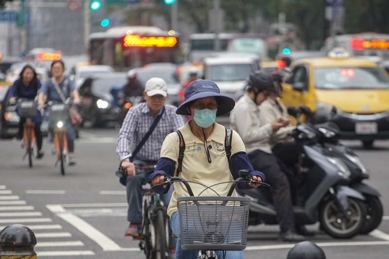 Dunia Kesehatan - 2025-05-15