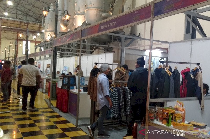 Boost Indonesia Dorong UMKM Melek Digital