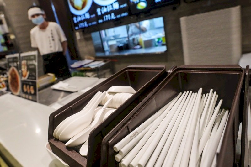 Larangan Penggunaan Peralatan Makan Sekali Pakai Mulai Berlaku Tahun 2021 di Jerman