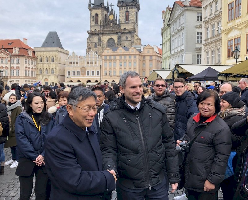 Walikota Ko We-je Menyambut Positif Perjanjian Kota Kembar Taipei dengan Praha