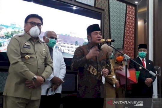 Prabowo Ingatkan Agar Bahu-membahu Atasi Penyebaran COVID-19