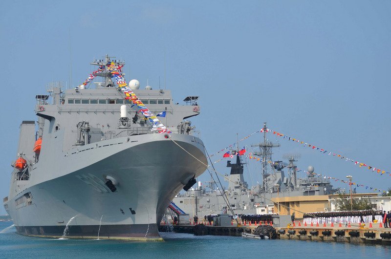 COVID-19 Merebak di Panshi Fast Combat Support Ship  30 dari 377 Personil Terinfeksi