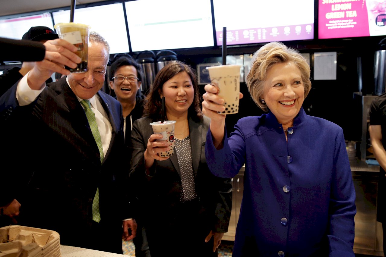 CNN Perkenalkan Trend Minuman Teh Susu Mutiara Taiwan