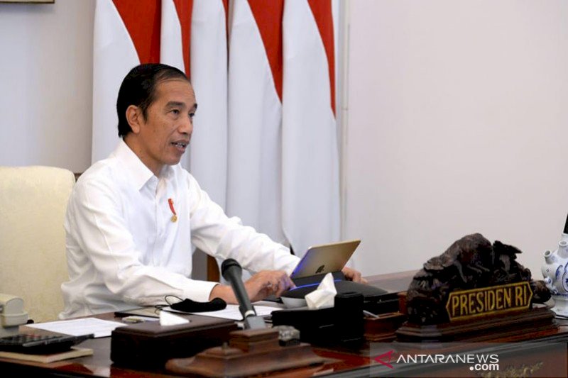Presiden Jokowi: Beli produk Indonesia, selamatkan ekonomi kita