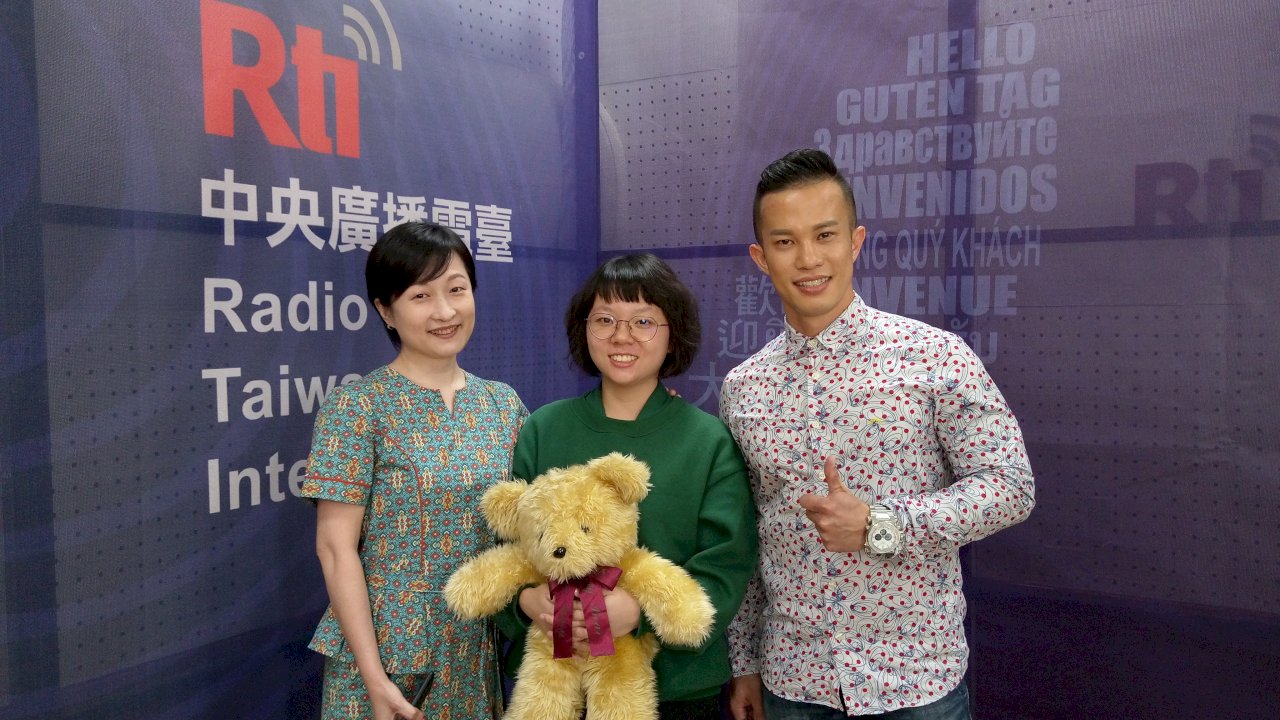 Kisah Pelajar Taiwan Bertemu Kembali dengan Pengasuh dari Indonesia