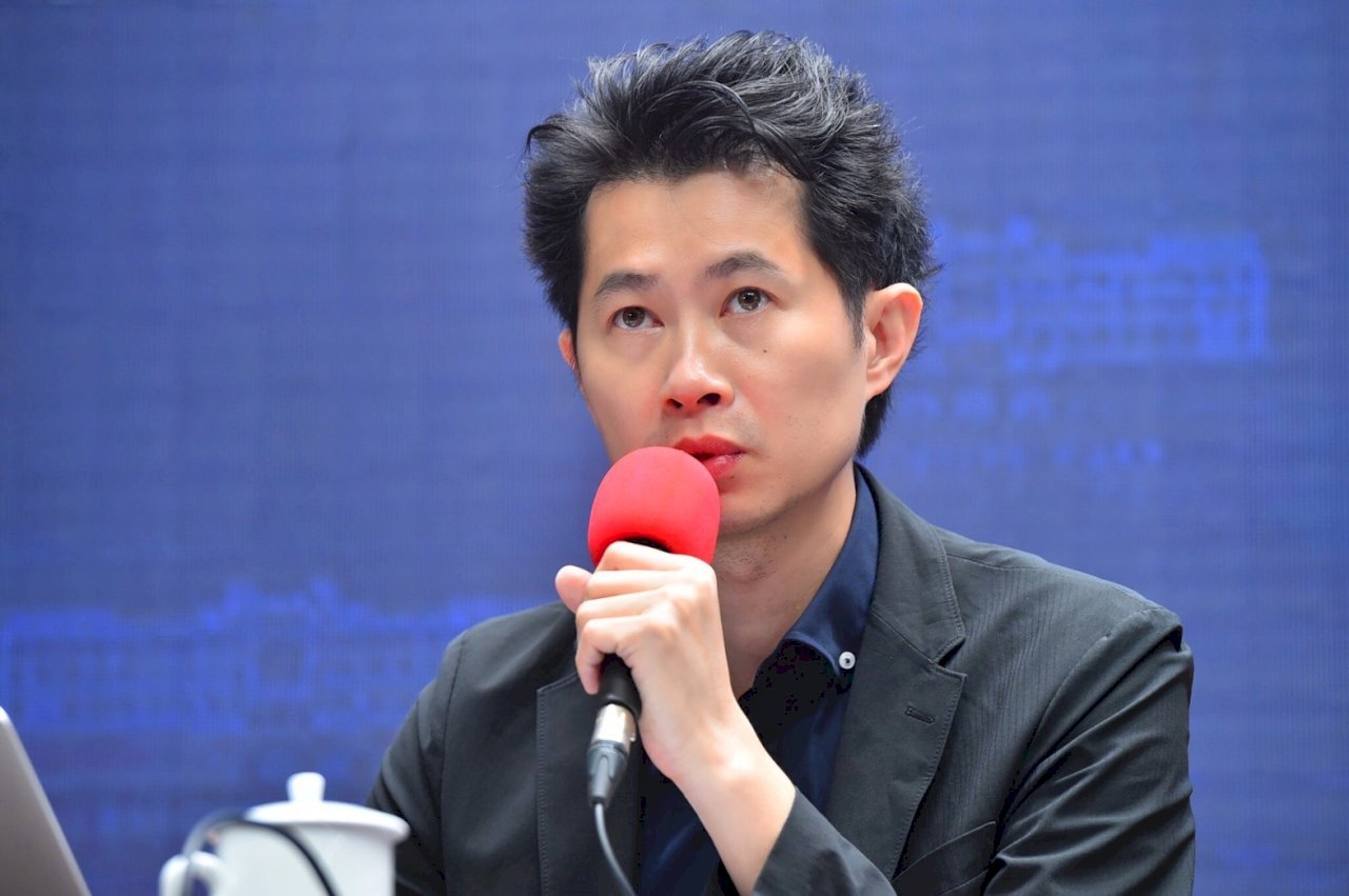 Yuan Eksekutif: Inventarisasi Mekanisme Askes Nasional, Belum Waktunya Bahas Kenaikan Premi Askes.