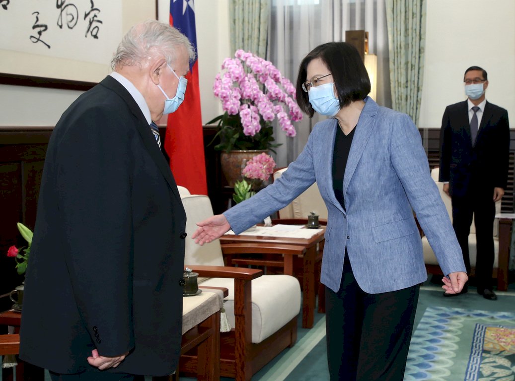 Presiden Tsai Ing-wen: Willian Tapia Adalah Sosok Duta Besar yang Terus Mendukung Taiwan