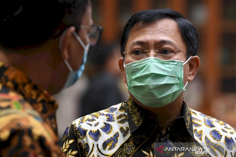 Selain Tenaga Medis, Pekerja 18-59 Tahun Dapat Prioritas Vaksin COVID-19
