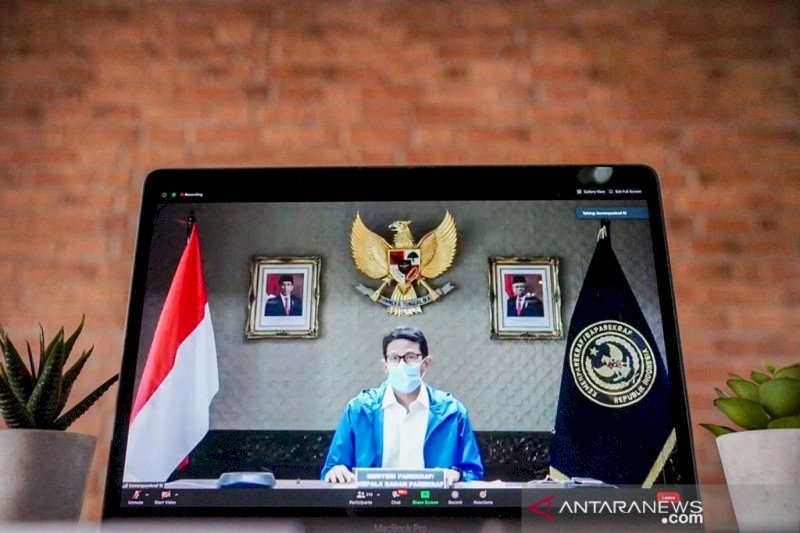 Sandiaga Dorong Pelaku Usaha Kreatif Gaet Wisatawan Gunakan Big Data