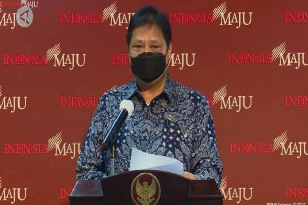 Jangan Panik, Airlangga Tegaskan PSBB Hanya Batasi Kegiatan