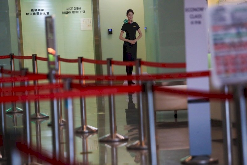 Hampir Setahun Libur Tanpa Gaji  Pramugari dan Pemandu Wisata Tidak Berani Berhenti Kerja