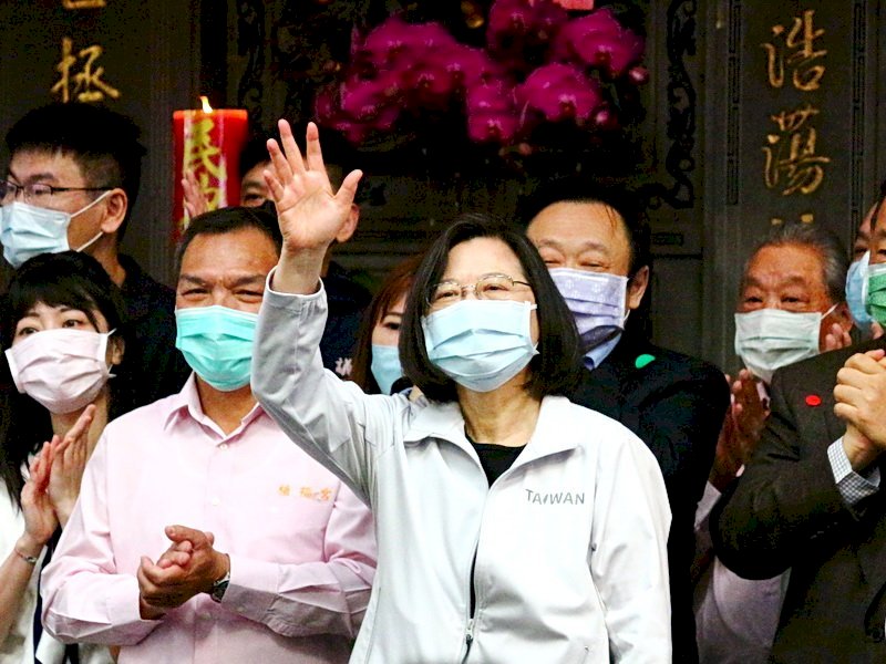 Terus Bersatu dan Bekerja keras  Presiden Tsai : Taiwan Memainkan Peran Penting dalam Rantai Pasokan Generasi Baru