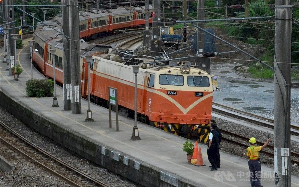 Rencana Aksi Mogok Kerja Pegawai TRA Timbulkan Ketidakpastian Kelancaran Arus Mudik Liburan Panjang Cheng Beng