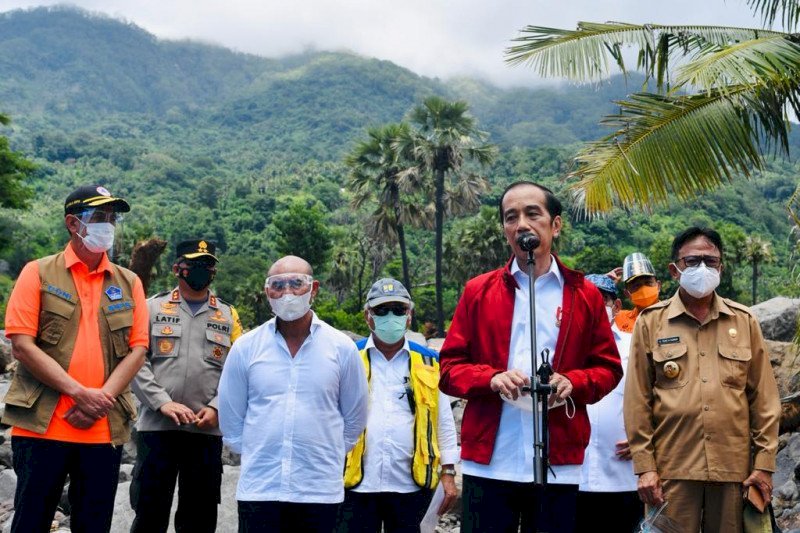 Presiden Jokowi Pastikan Kebutuhan Pengungsi di NTT Tercukupi