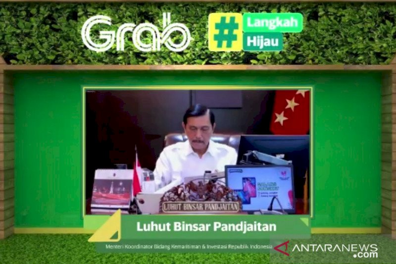 Hari Bumi Sedunia, Menko Luhut Ajak Dukung Indonesia Capai 